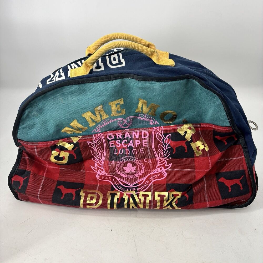 Victoria’s Secret PINK Grand Escape Lodge Rolling Duffel Bag Plaid Wheels Rare